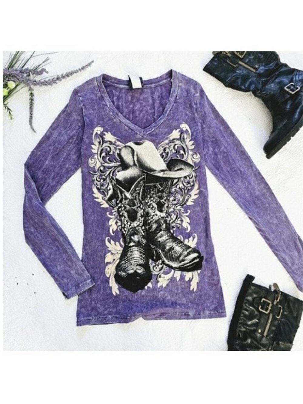 Women's Western T-Shirt Size Small Purple Cowboy Hat Boots Country Casual Top